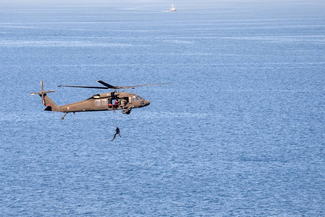 Türk Ordusu gücünü dünyaya böyle gösterdi. EFES-2024 Tatbikatı başarıyla tamamlandı - Resim: 6